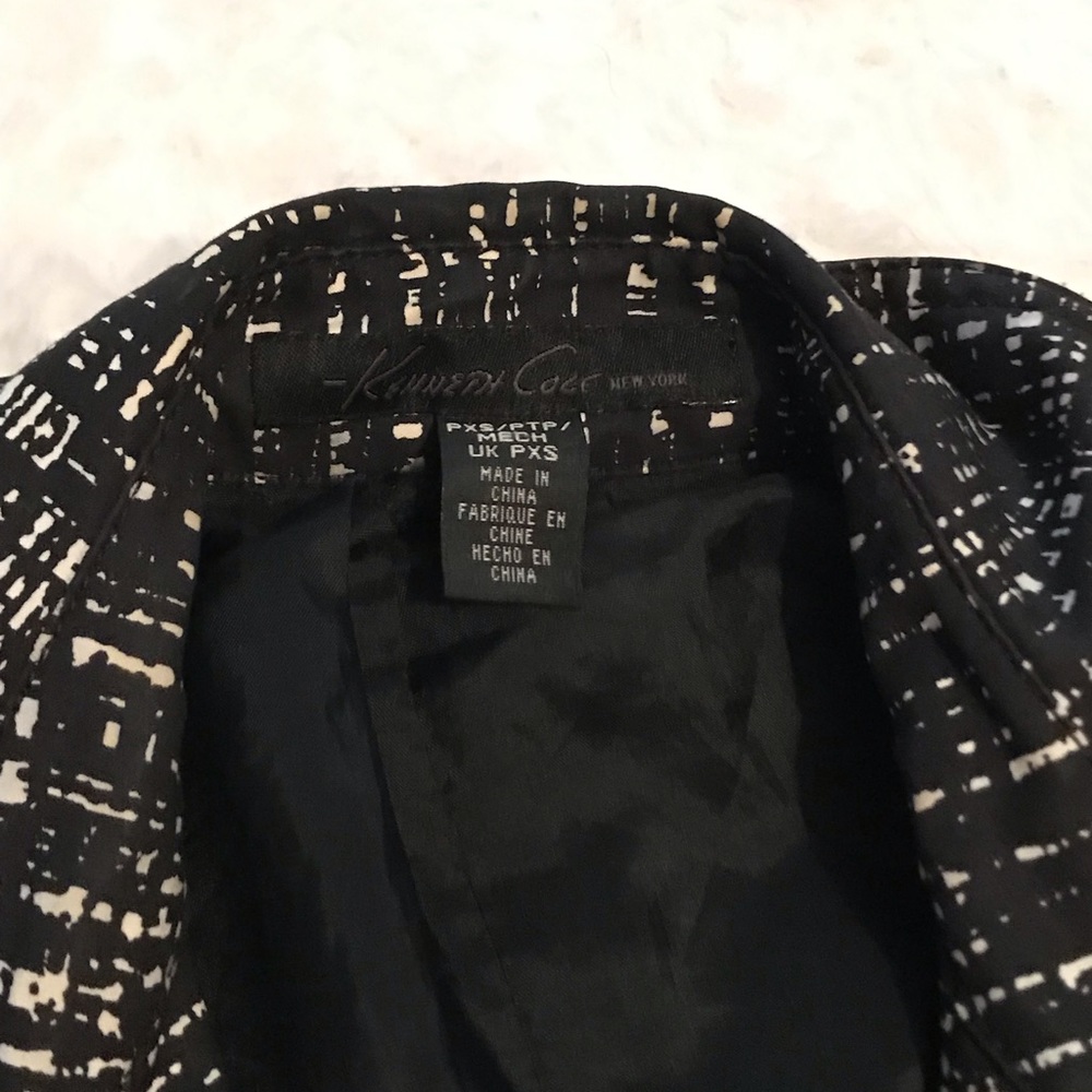 Jacket - Picture 3 of 5